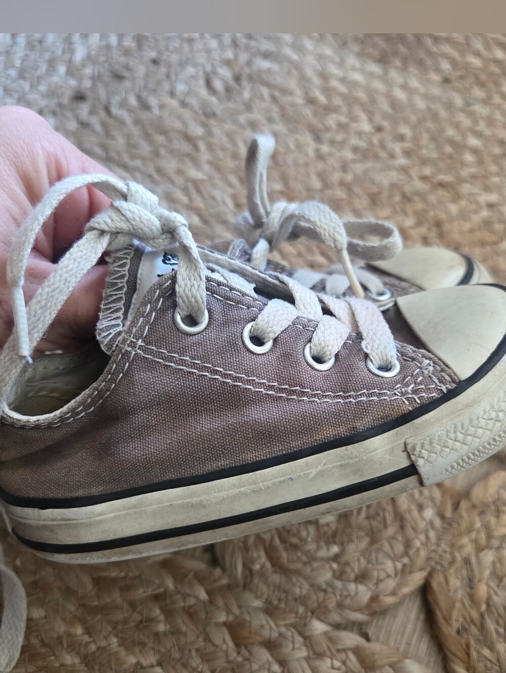 Kids Canvas Gray Low-Top Sneaker Toddler Size 7